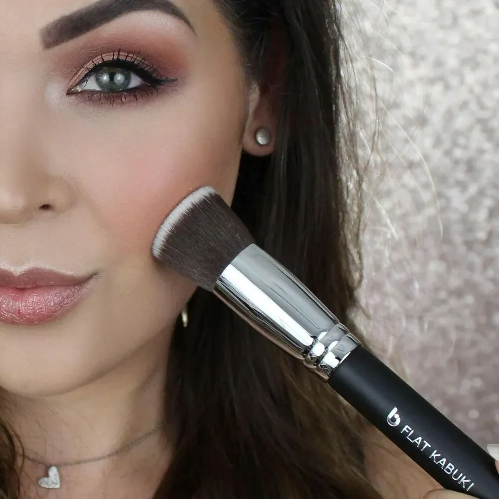 Flat Top Kabuki Foundation Brush - Professional High Density Makeup Brush